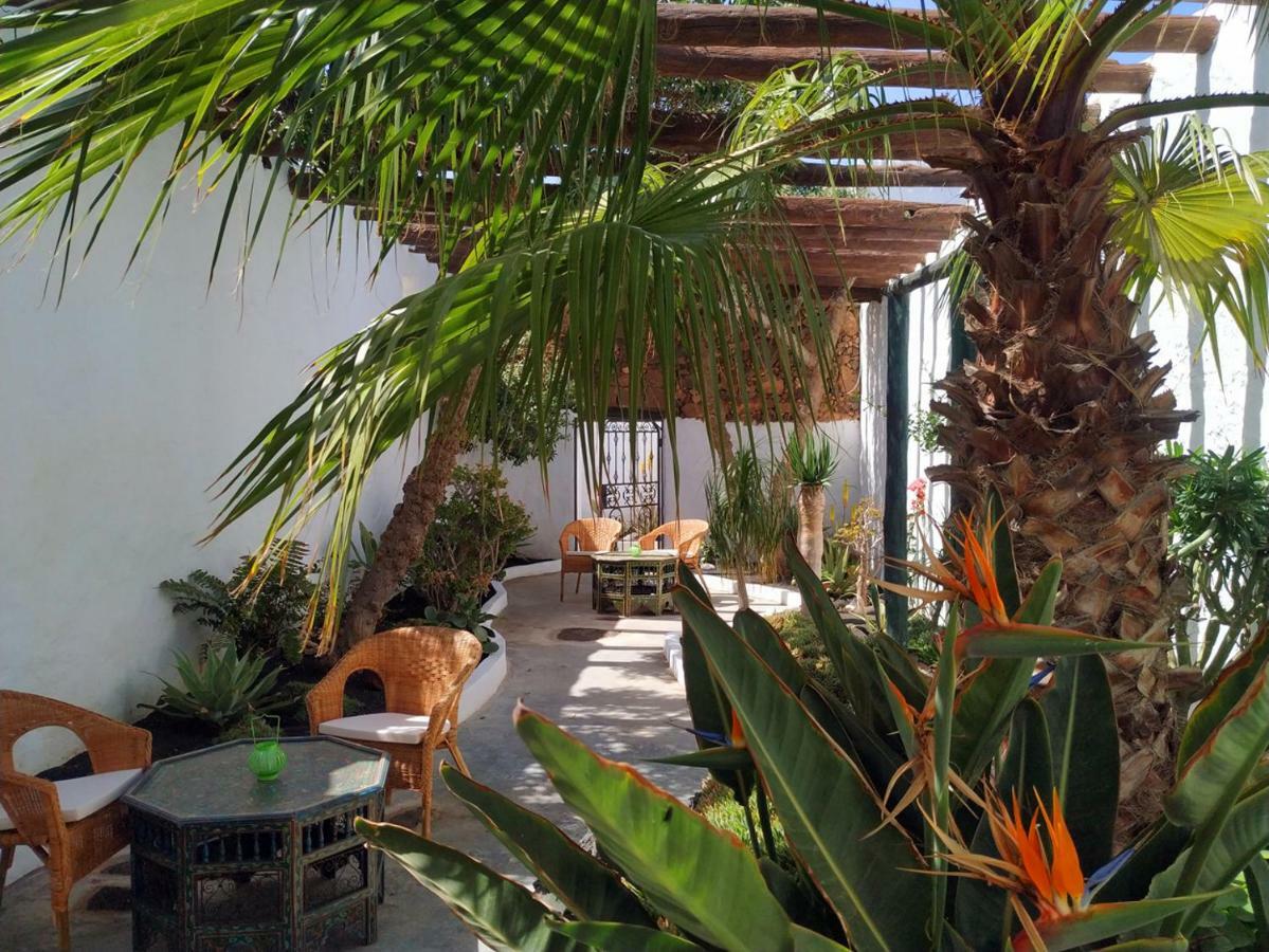 Los Lirios Hotel Rural - Adults Only Tías Екстериор снимка