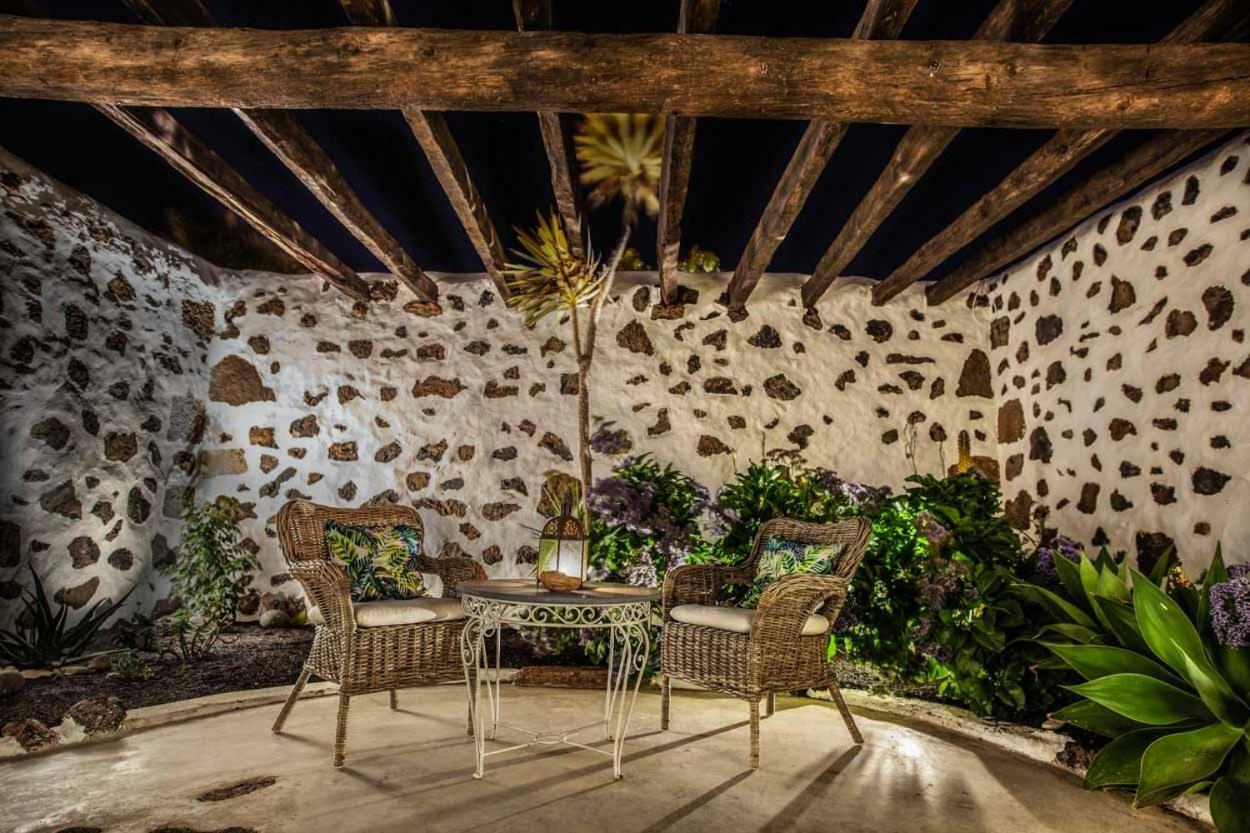 Los Lirios Hotel Rural - Adults Only Tías Екстериор снимка